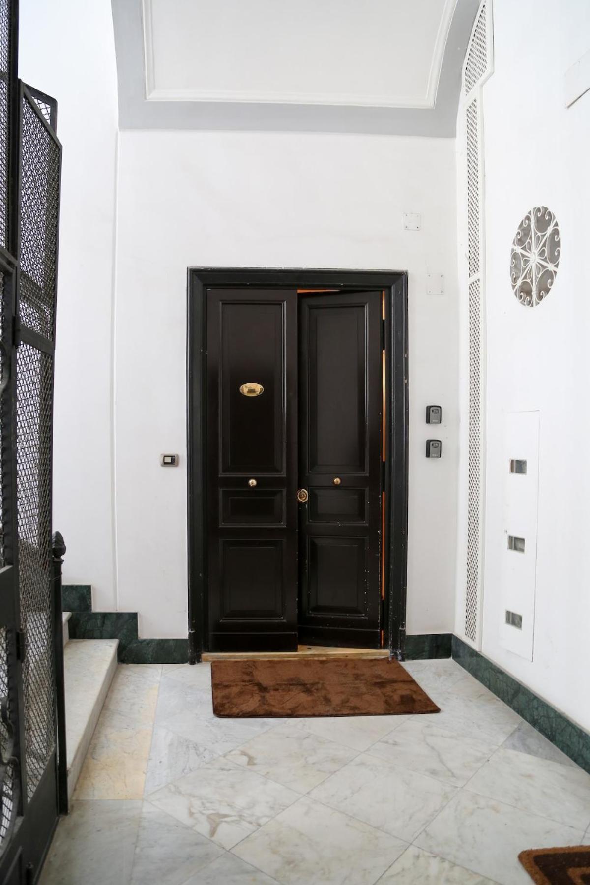 Exclusive Five Minutes From The Sea