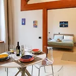 Exclusive Apartment Five Minutes From The Sea